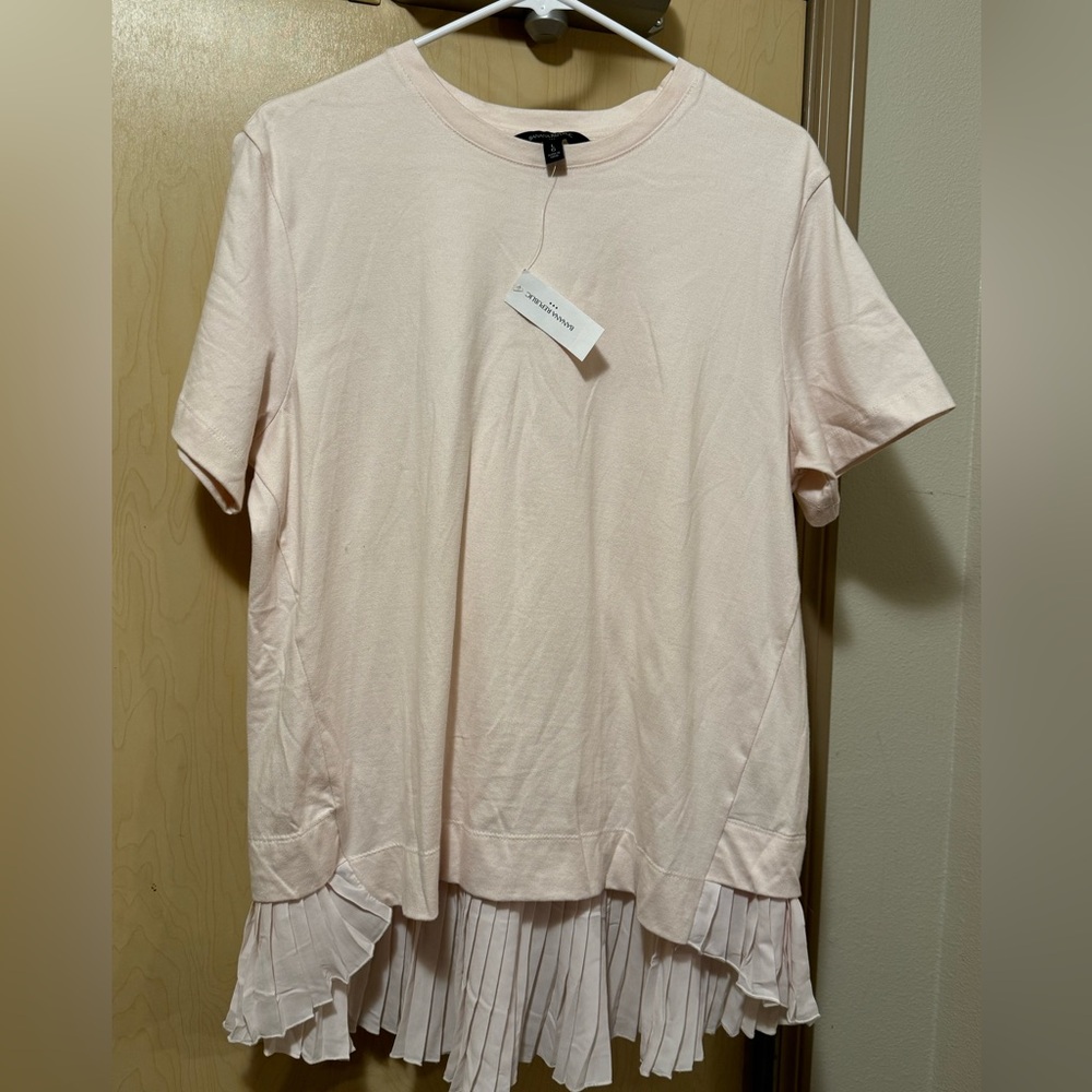 Banana Republic Cream Ruffel Top NWT